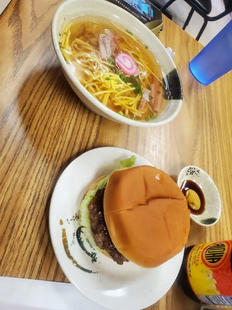 Saimin and Cheeseburger